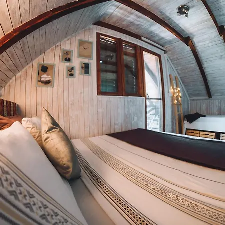 Chalet Rent A Forest, Hidden In The Fruska Gora *